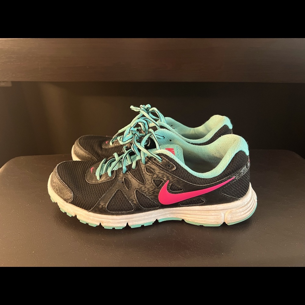 Nike shoes
